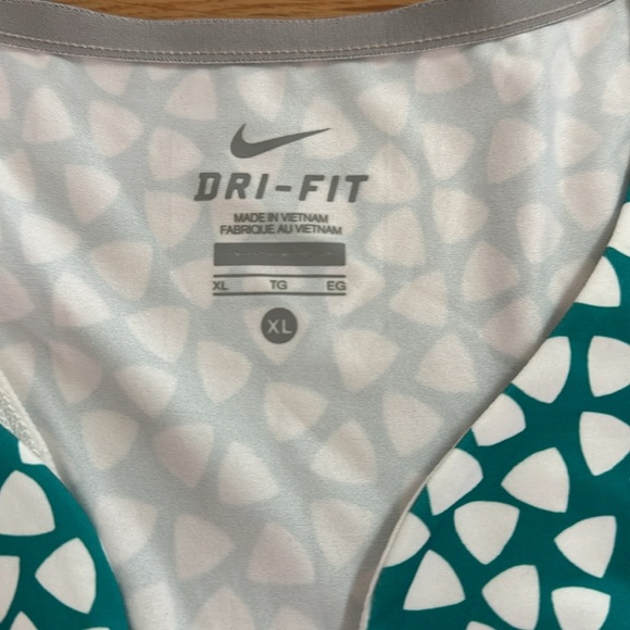 Nike Women's Dot Green White Athletic Tank XL Athleisure Sweatheart Neck Line - Picture 5 of 6